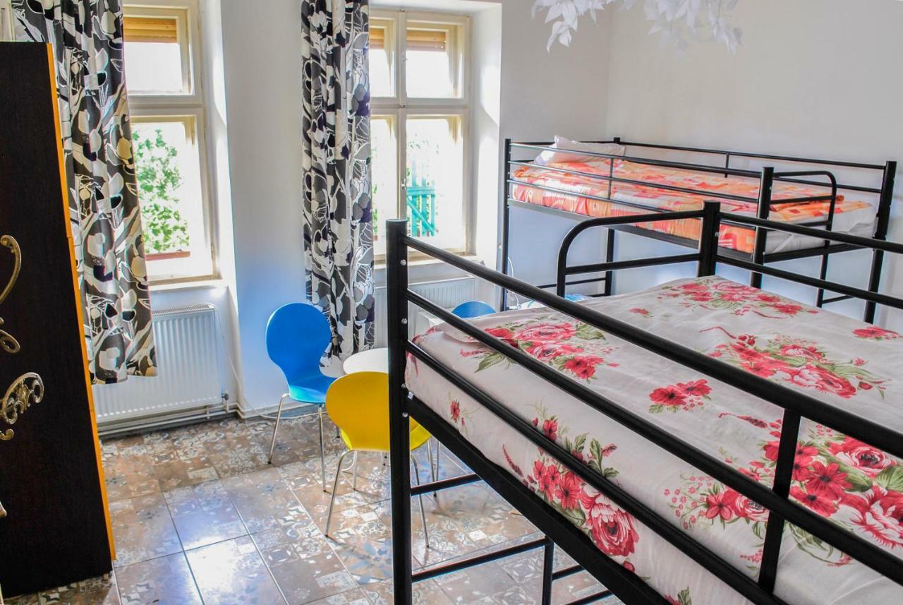 Hostel Pangeea Nagyszeben Kültér fotó